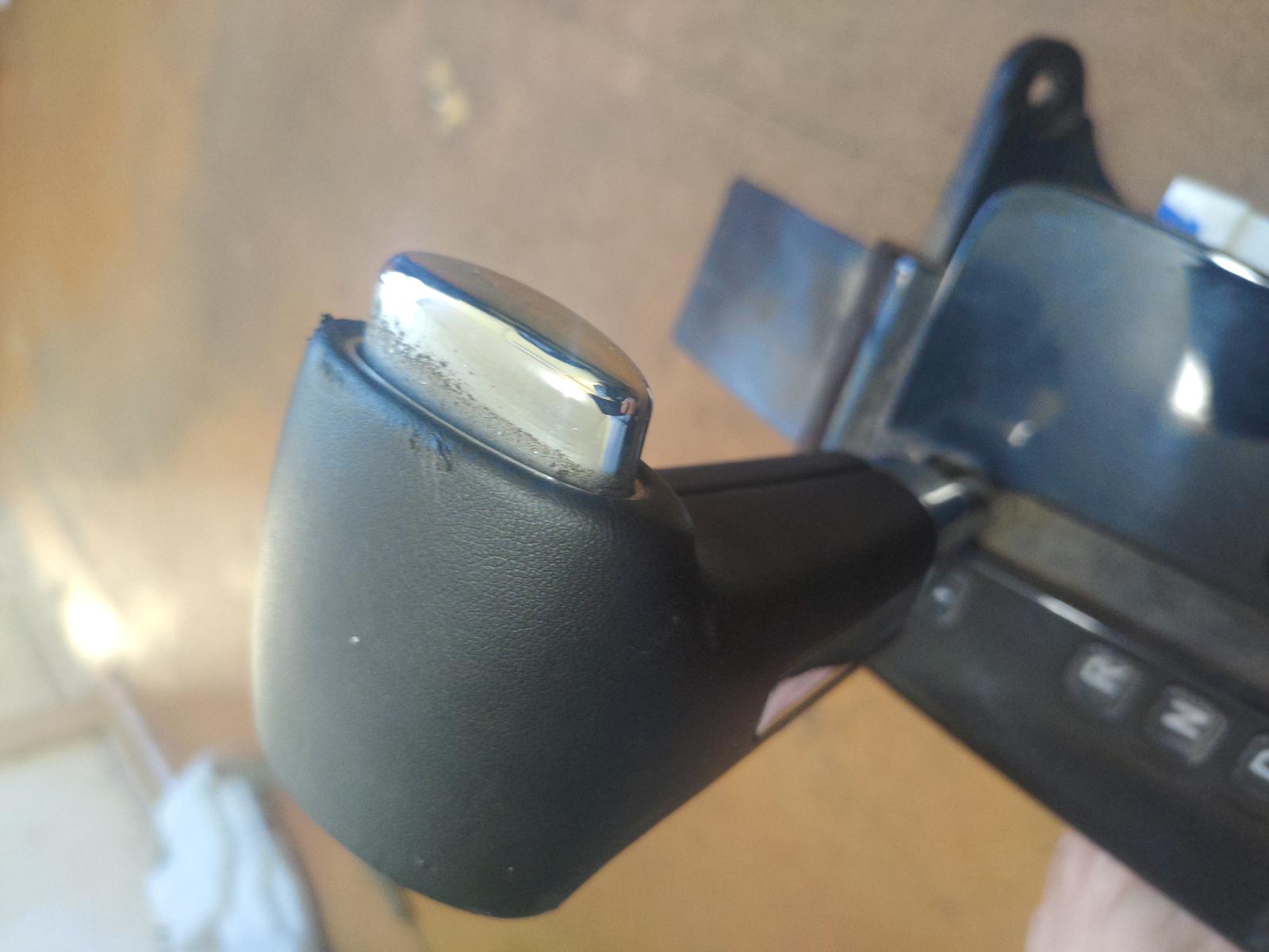 2018 Ldv G10 Gear Stick/Shifter View Auto part Gear Stick/Shifter Ldv G10 2018