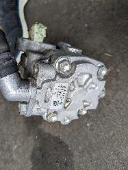 View Auto part Steering Pump Volkswagen Transporter 2014