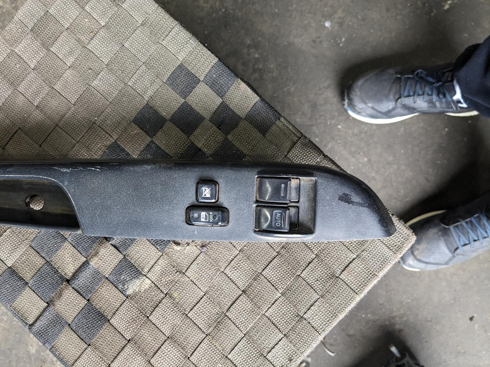 View Auto part Pwr Dr Wind Switch Toyota Hiace 2011