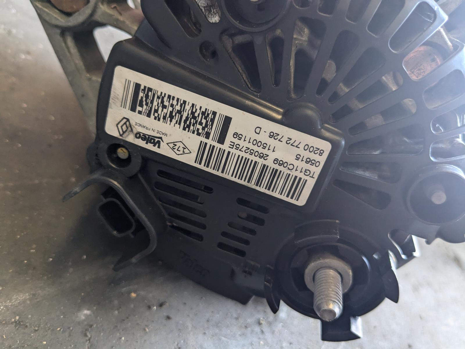 View Auto part Alternator Renault Kangoo 2015